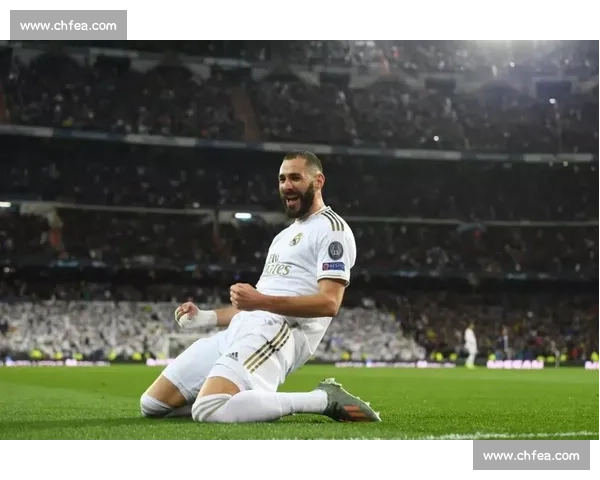 8 分钟传射 + 里程碑!维尼修斯破 71 天球荒,6 战 7 球成皇马巴西传奇